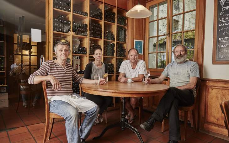 Gemütlicher Stammtisch im Vini Solothurn