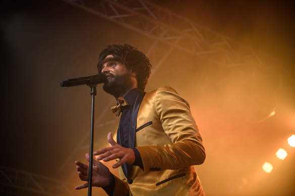 Sänger am Openair Etziken